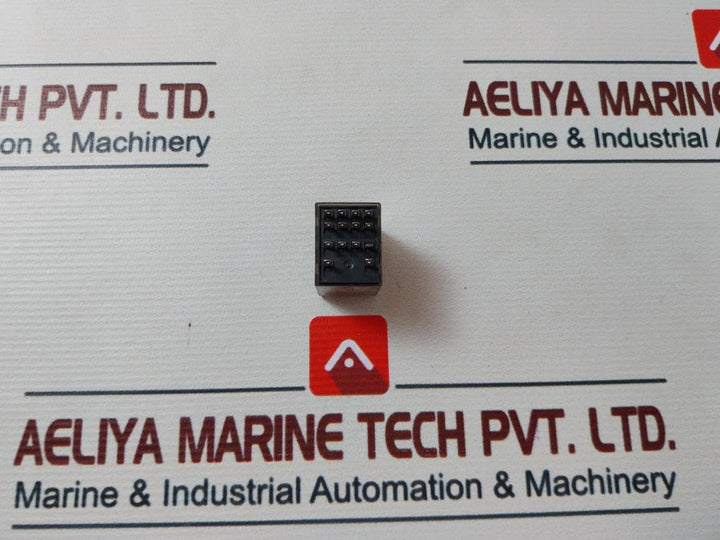 Lot of 2X Schrack Pt570730 Pliu-in Relay 6a/250v