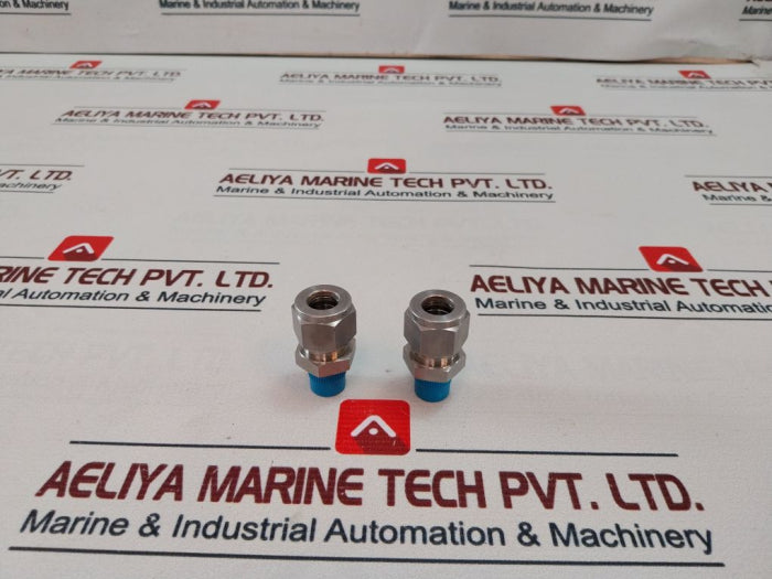 Lot of 2X Swagelok Tuv A278/08 Tube Fitting