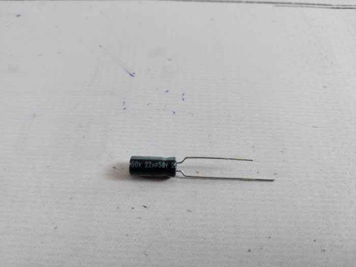 Lot of 38X SK 85°C 22µF Capacitor 50V