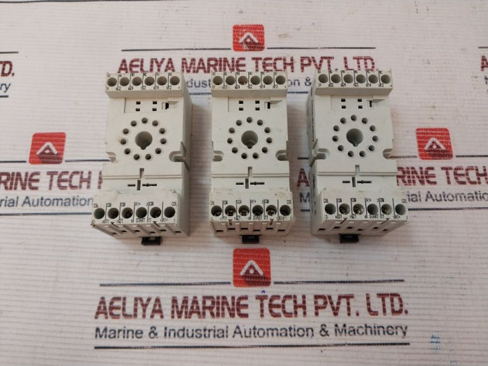 Lot Of 3X Allen-bradley 700-hn205 Relay Socket 10A 300V