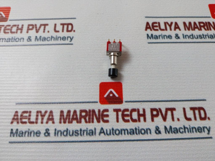 Lot Of 3X C&K 8168 Push Button Switch 603932