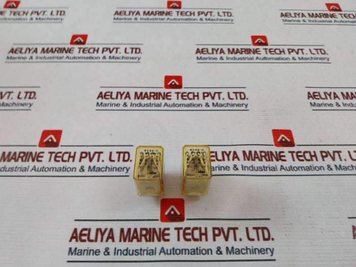 Lot Of 4X Idec Ry4S-u Relay Dc 24V