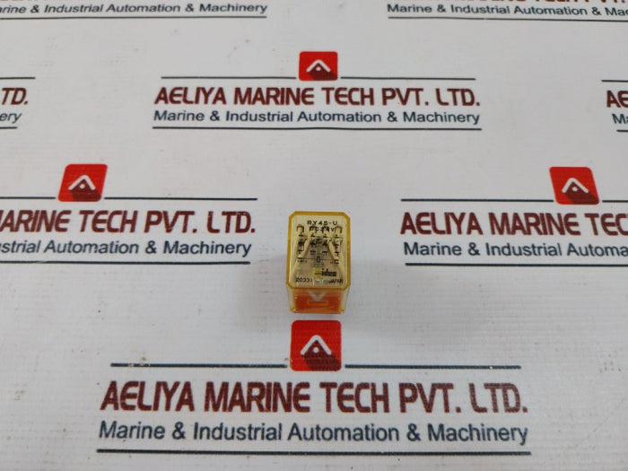 Lot Of 4X Idec Ry4S-u Relay Dc 24V