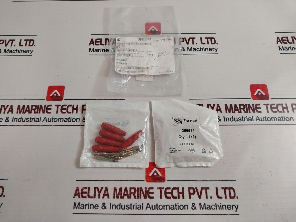 Lot of 5X Hirschmann 972518101 Plug, 4mm, Laminated, Red, PK5 LAS 30