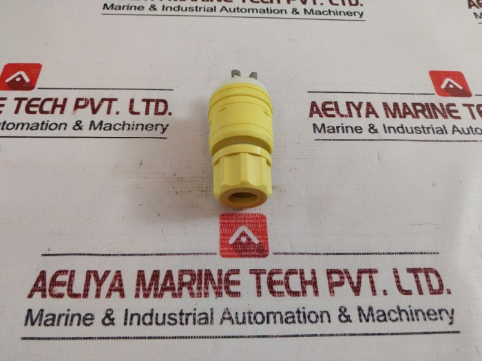 Leviton 163-14w47 Plug And Connector