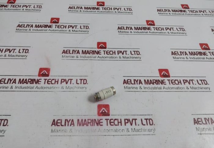 Lot Of 5X Lindner 50A Bow Protection Fuse