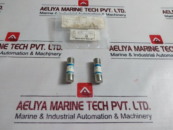 Lot Of 6X Utsunomiya Electric Uc1 Cello-lite Fuse Ac 500V Dc 250V 3A