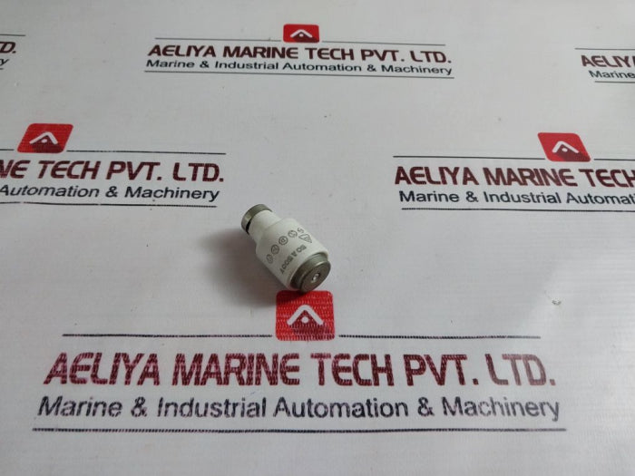 Lot Of 7X 50A 500V Bottle Fuse