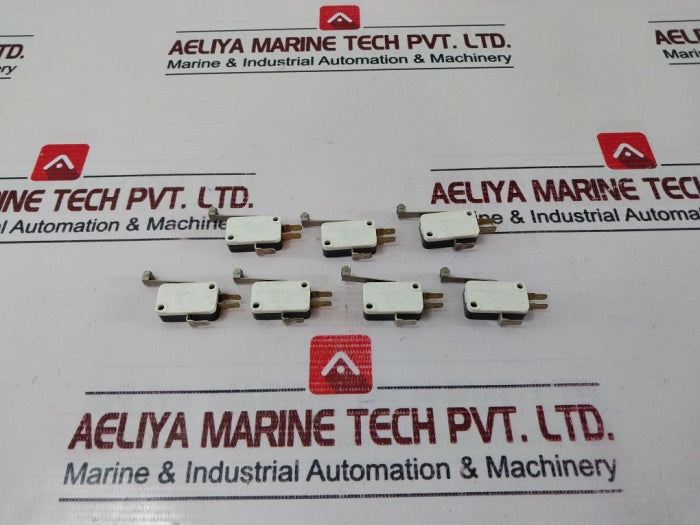 Lot Of 7X Cherry E2150K0 Roller Miniature Pressure Switch 0.1A 125Vac