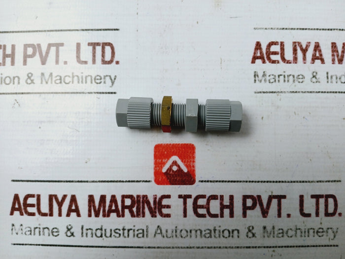 Lot Of 7X Serto Eh0210049 Tube Fitting 1D109E0077U01 C-1D109E007U01