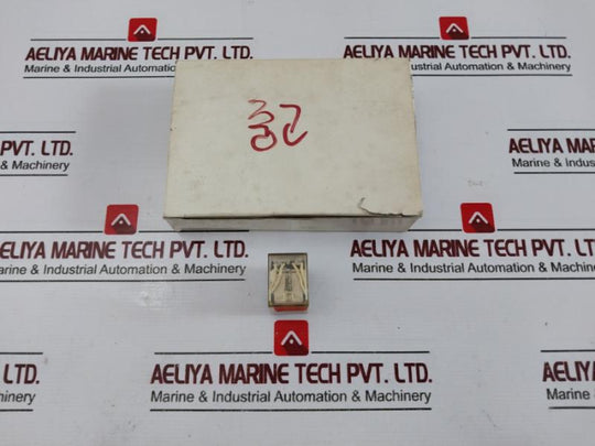 Lot Of 7X Omron My4 Miniature Power Relay 24Vdc 5A 240Vac/5A 28Vdc