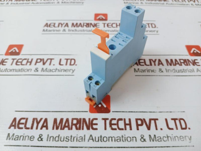 Lot Of 8X Paramount S2-d Plug In Relay Socket