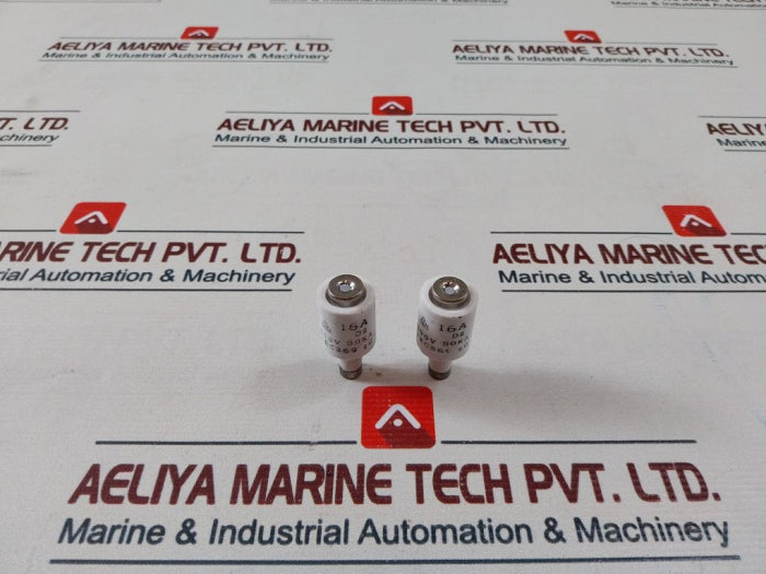 Lot Of 9X Fuse 16A 500V