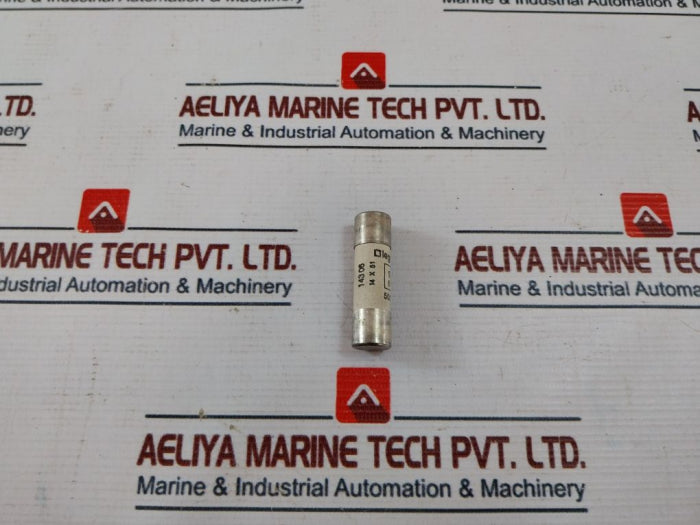 Lot Of 9X Legrand 143 06 Cartridge Fuses 500V 6A