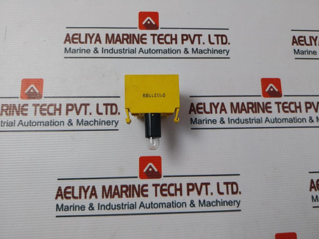 Lovato 8 Lm2T.Yl400 Lamp Holder 50/60Hz