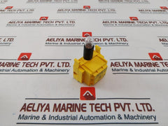 Lovato 8 Lm2T.Yl400 Lamp Holder With Transformer 380/415V 50/60 Hz