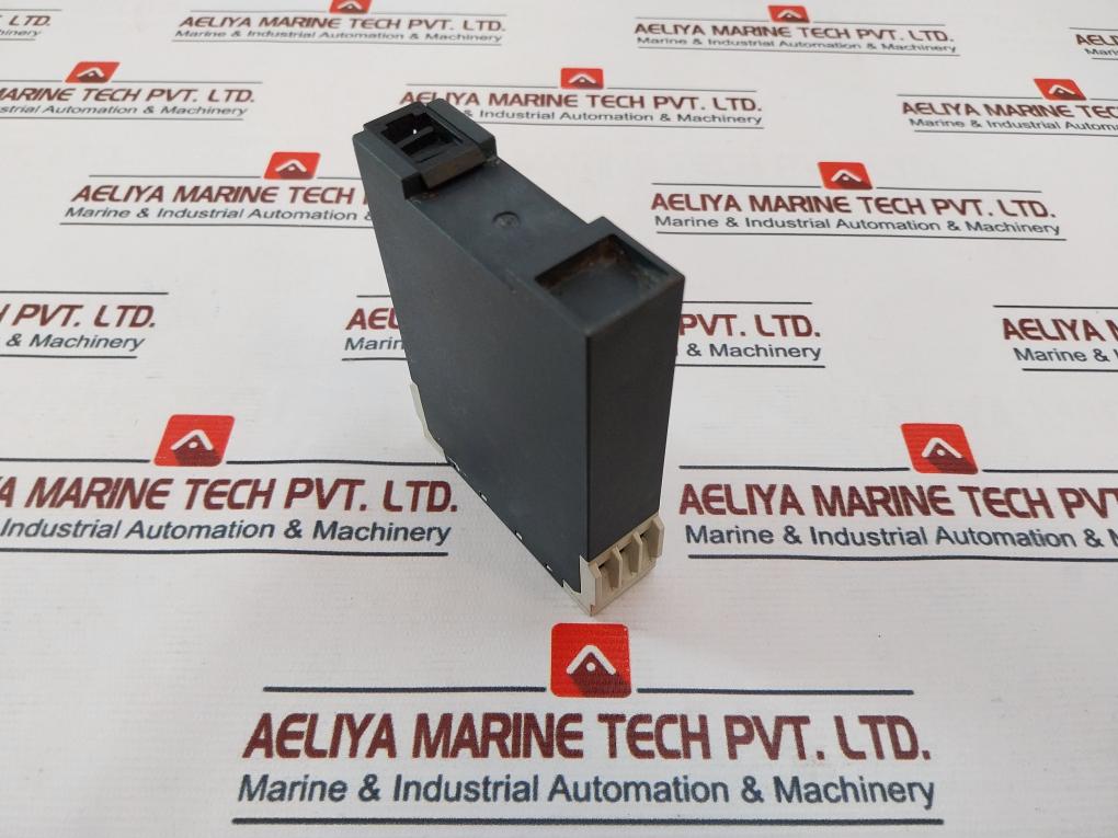 Lovato At1 30S 110 Time Relay 3-30S 50/60Hz