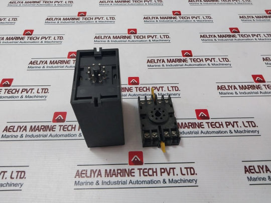 M.System N1858D Frequency Transducer Hz-8A-r-x 24V Dc 55-65Hz