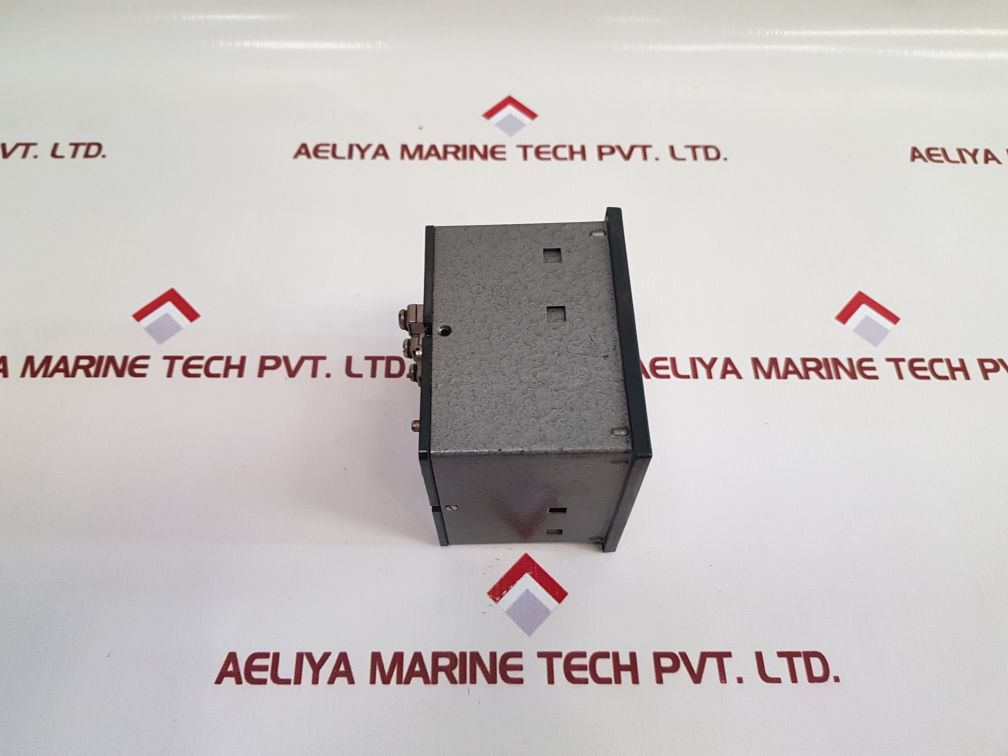 Man 20V/1000N-3Ph Meter