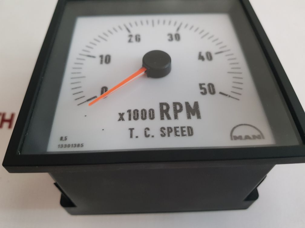 Man noris niq3-096v212 rpm meter