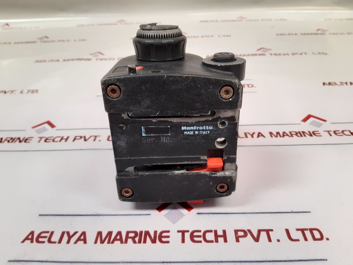 Manfrotto 503 Standard Tripod