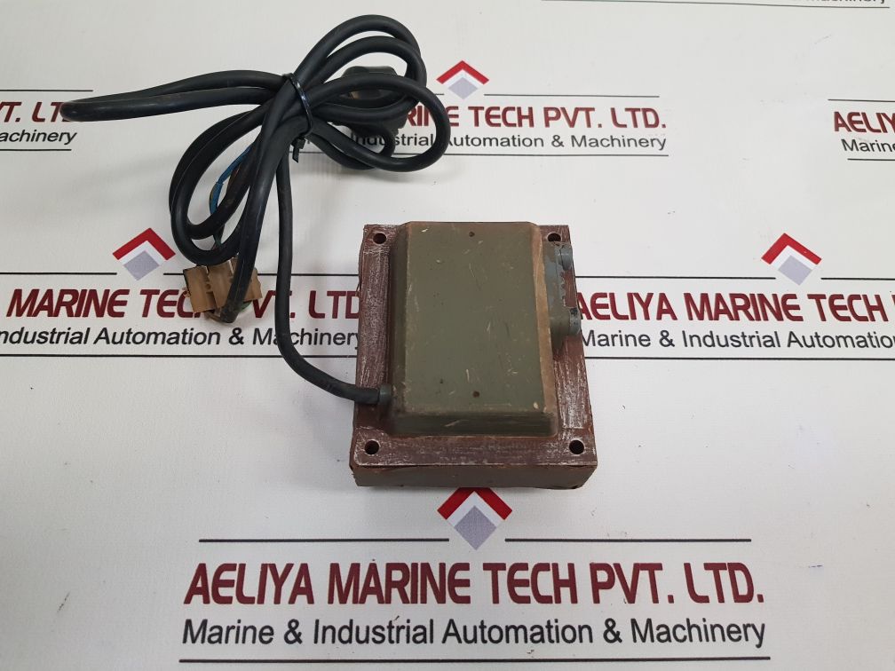 May & Christe Za 23100 E Transformer