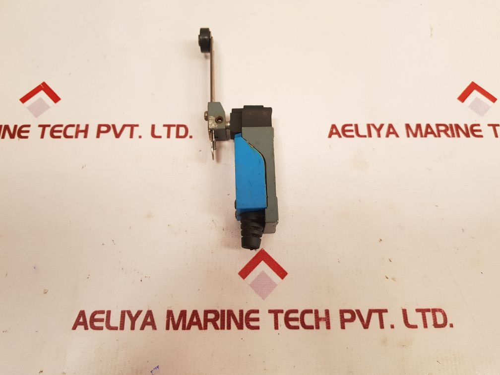 Me-8108 Mini Limit Switch 5a 250v.ac 0.4a 115v.dc