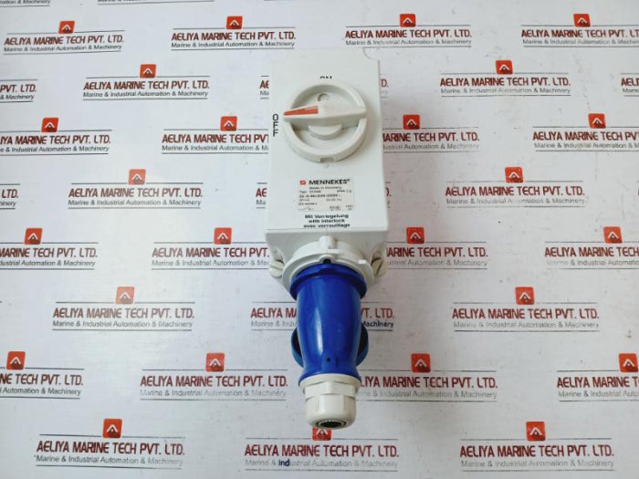 Mennekes 5104A Wall Mounted Socket With Interlock 12 554F 12 550S 32A 3/4P