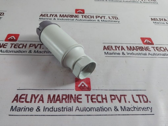 Mennekes 662Rs Purple Cable Mount 3P Industrial Power Plug 16A 20-25V