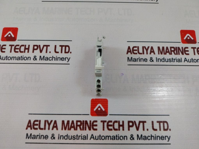 Merlin Gerin 26929 Auxiliary Switch