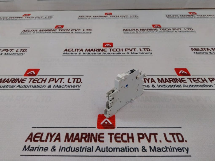 Merlin Gerin 26929 Auxiliary Switch