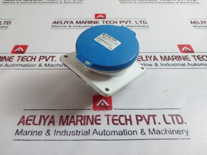 Merlin Gerin 32A-6H/200 Plug 250V