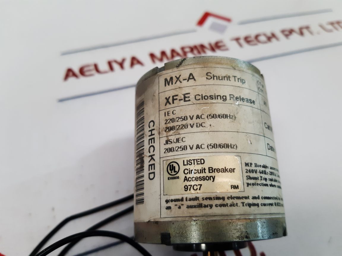 MERLIN GERIN 685 658 MX-A Shunt Trip XF-E Close Release Circuit Breaker 200/250V