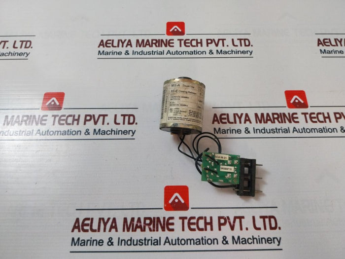 Merlin Gerin 685 658  Xf-e Closing Release Circuit Breaker