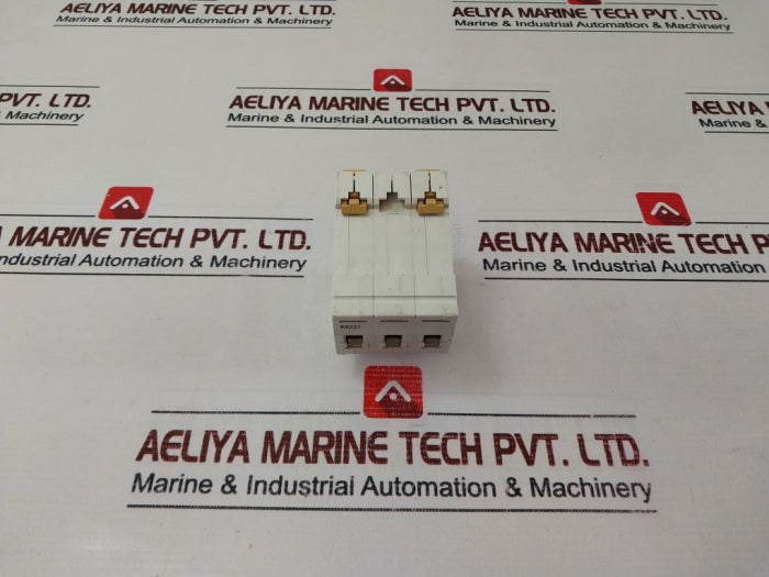 Merlin Gerin C32H Thermal Circuit Breaker 32A