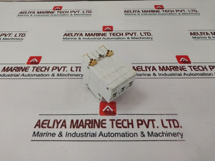 Merlin Gerin C32H Thermal Circuit Breaker 32A