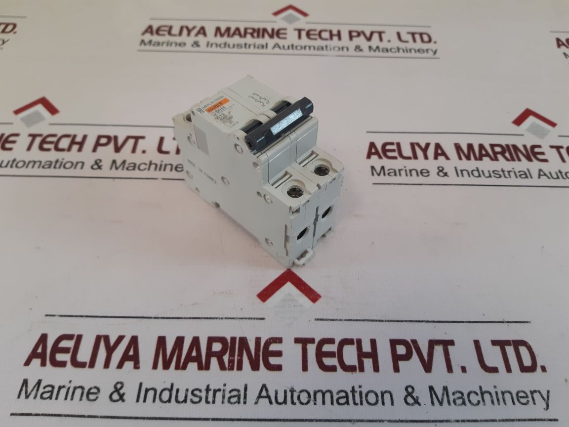 Merlin Gerin Multi9 C60H C13 Circuit Breaker
