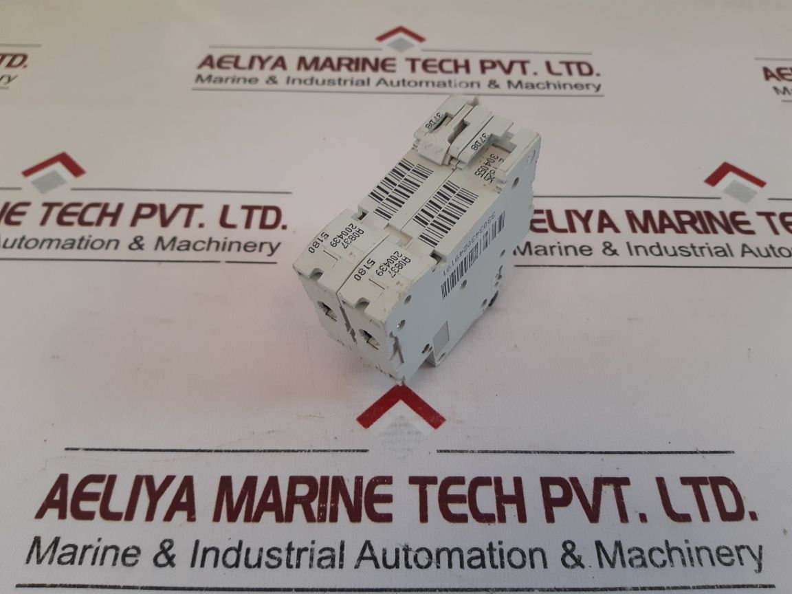 Merlin Gerin Multi9 C60H C13 Circuit Breaker