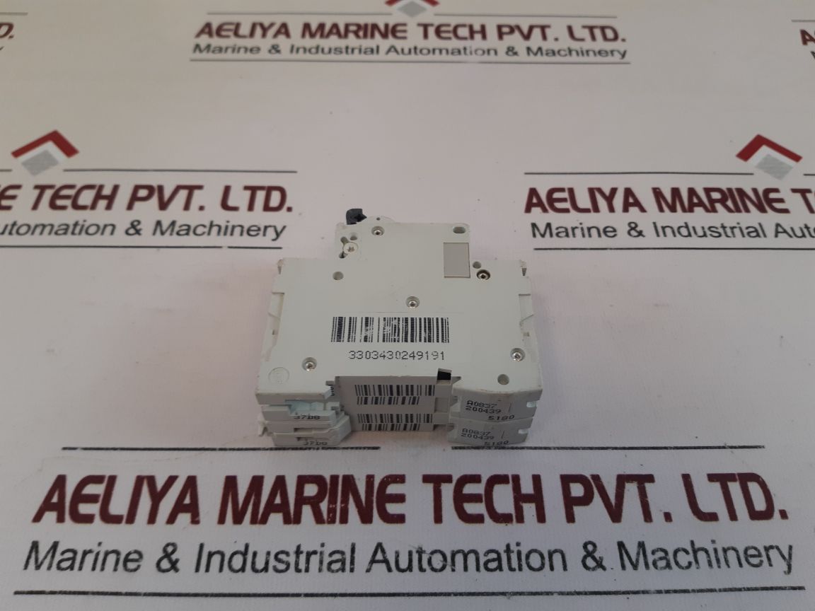Merlin Gerin Multi9 C60H C13 Circuit Breaker
