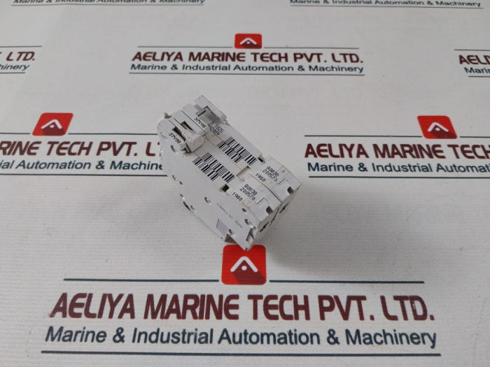 Merlin Gerin C60H Circuit Breaker 400V 3303430249825