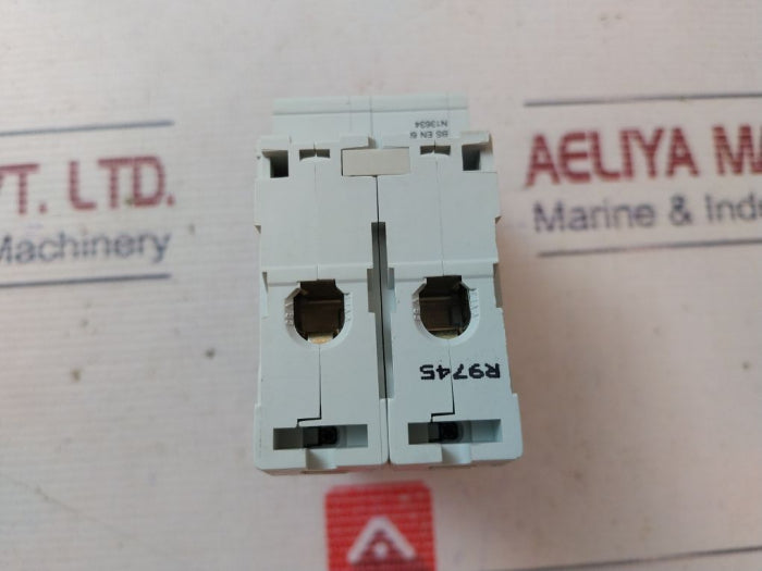 Merlin Gerin C60Hc Circuit Breaker 415V~