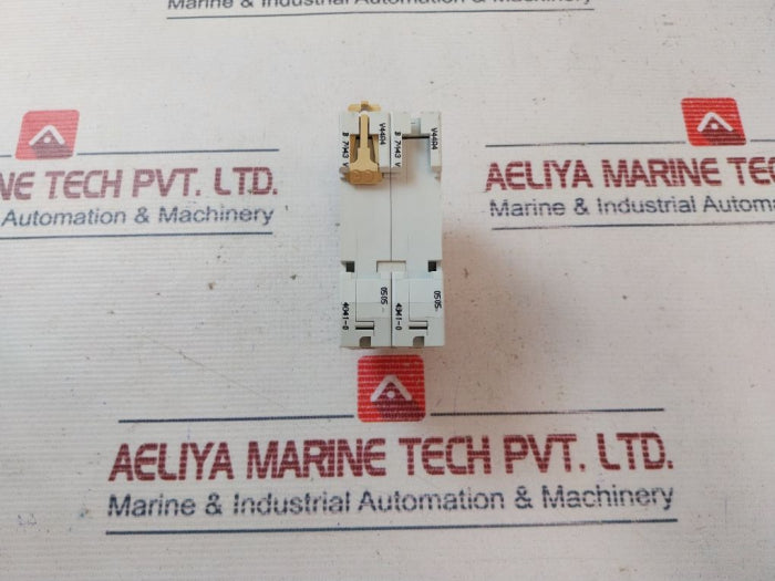 Merlin Gerin C60Hc Circuit Breaker 415V~