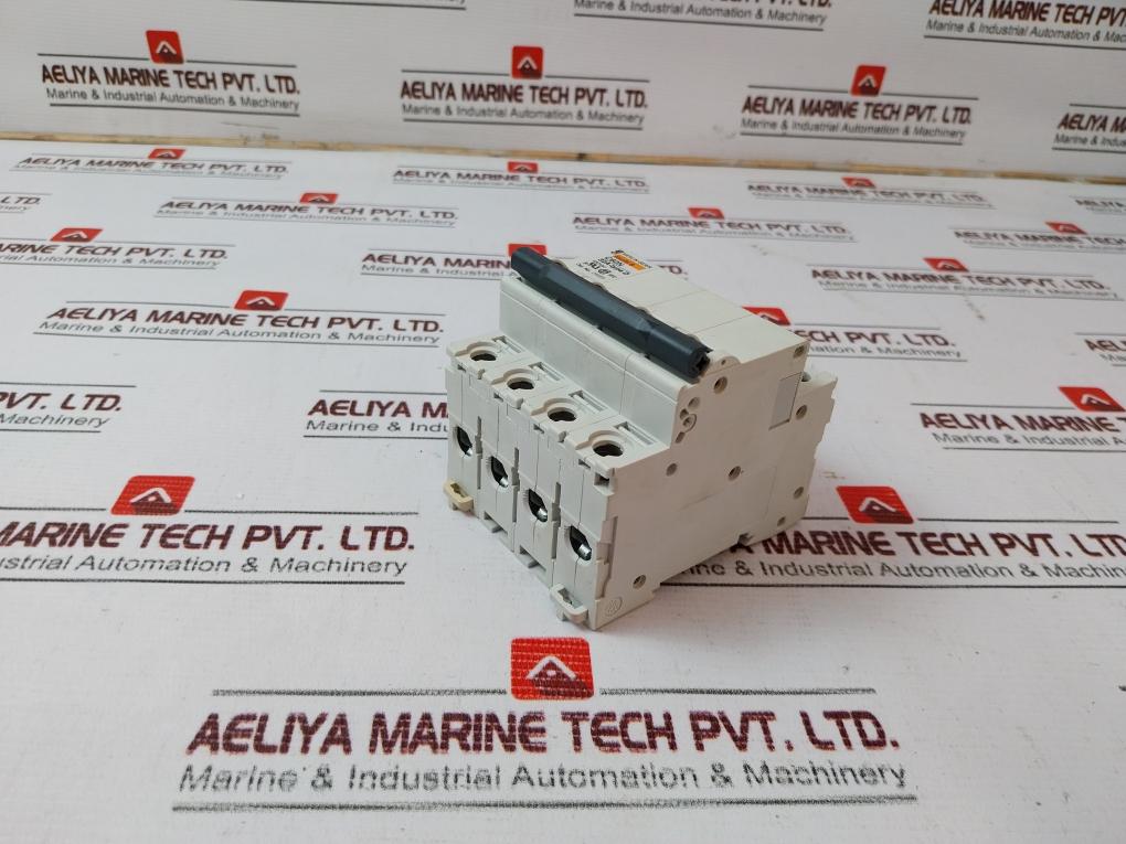 Merlin Gerin C60N 32A Circuit Breaker 480Vac 240Vac
