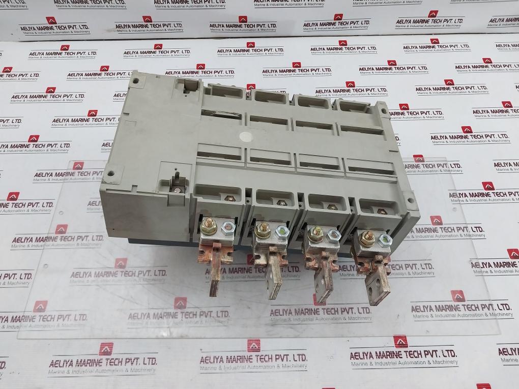 Merlin Gerin Ins 125U