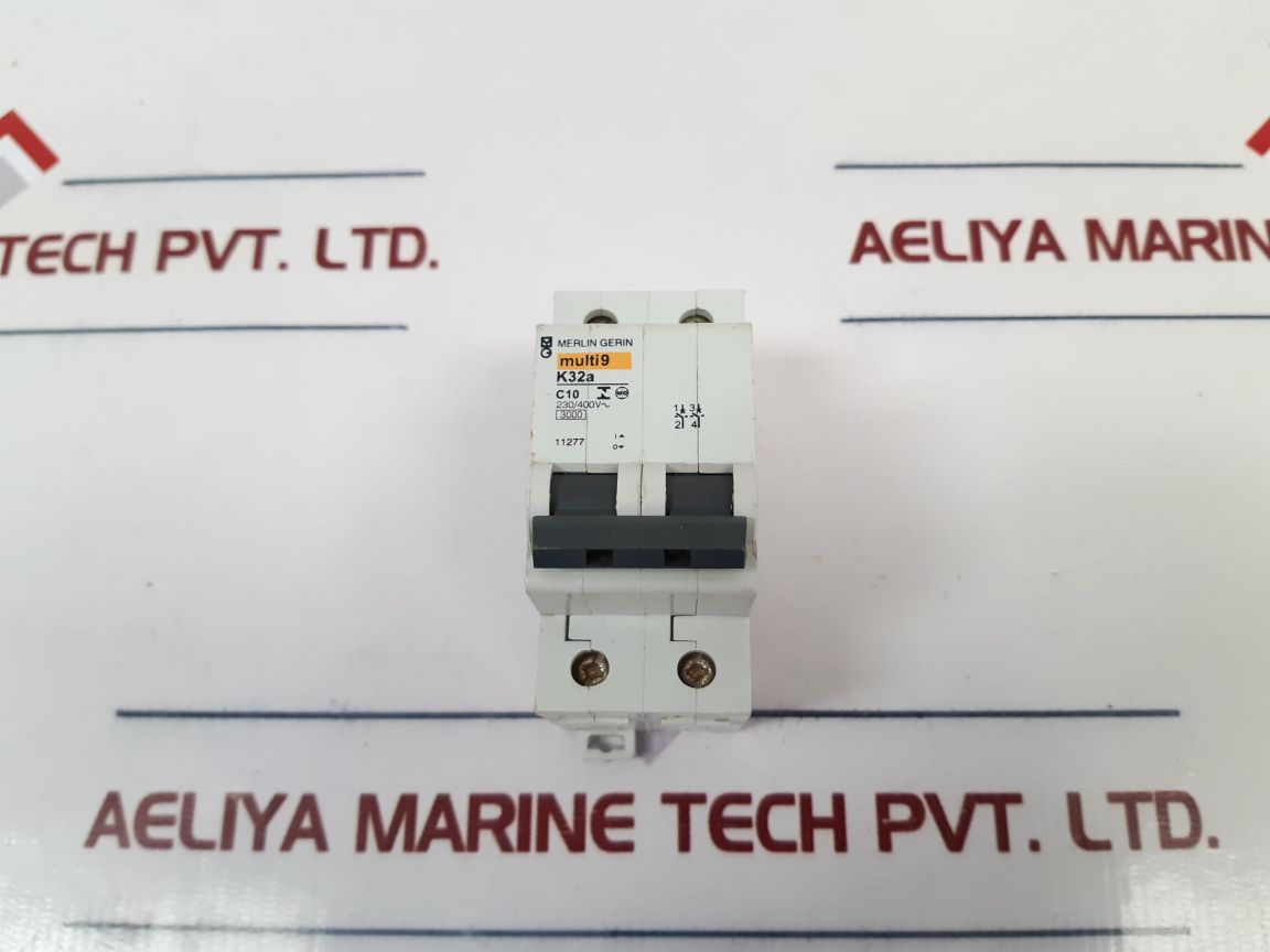Merlin Gerin K32A Thermomagnetic Circuit Breaker Multi 9