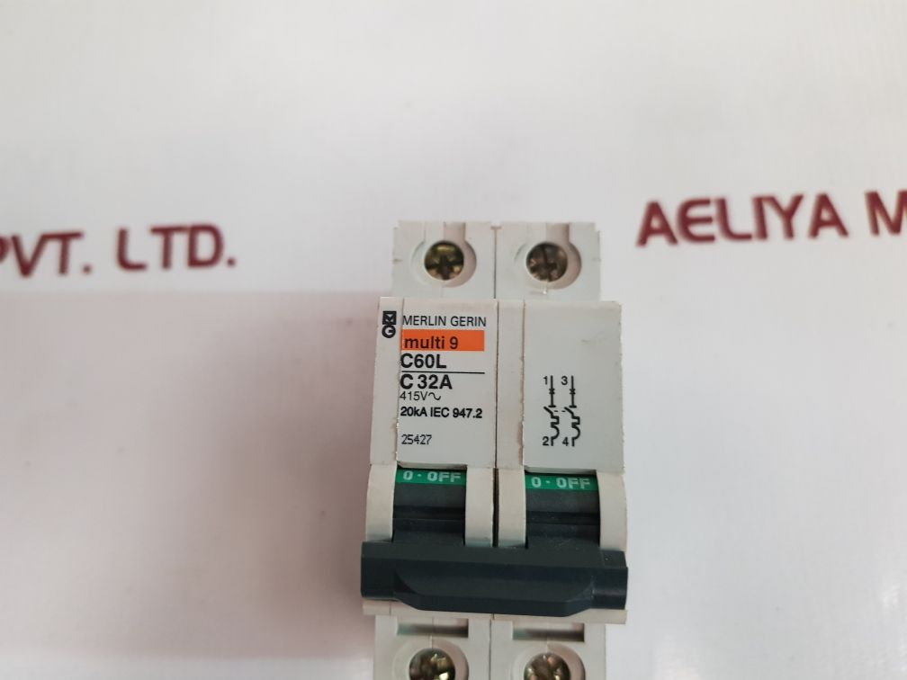 Merlin Gerin Multi 9 C60L Circuit Breaker 25427