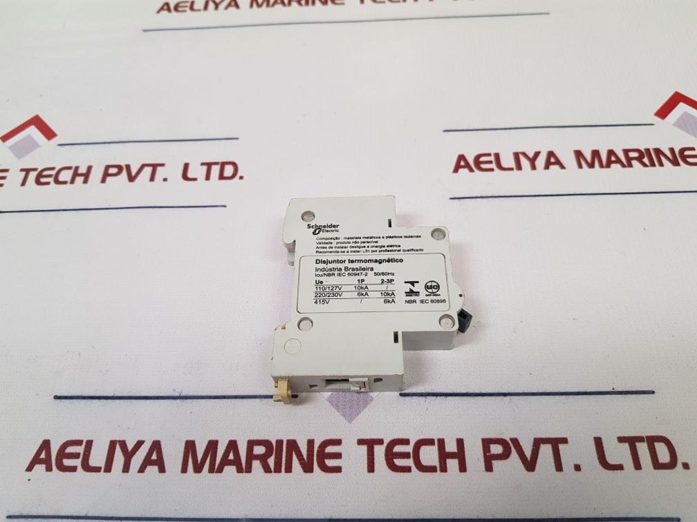 Merlin Gerin Multi 9 K60 Thermomagnetic Circuit Breaker B16