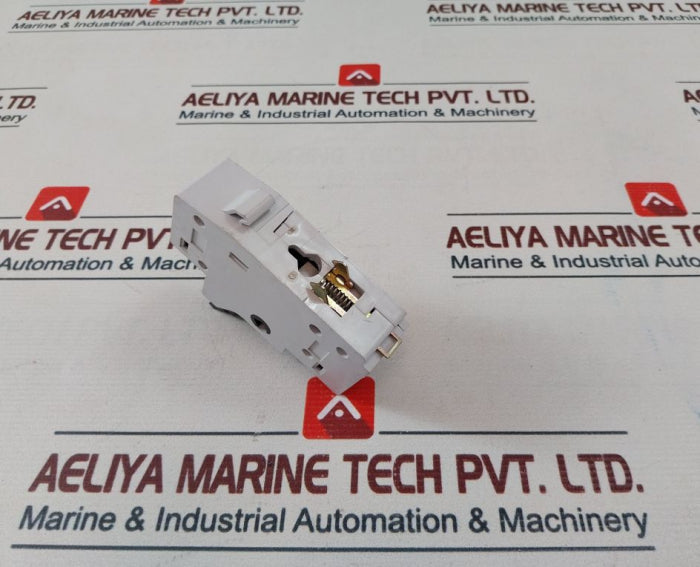 Merlin Gerin Multi 9 Sbi Fuse Holder Block 20A 500V