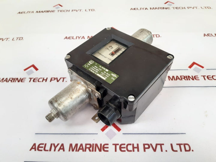 Mertik Dr 665.10 Pressure Switch
