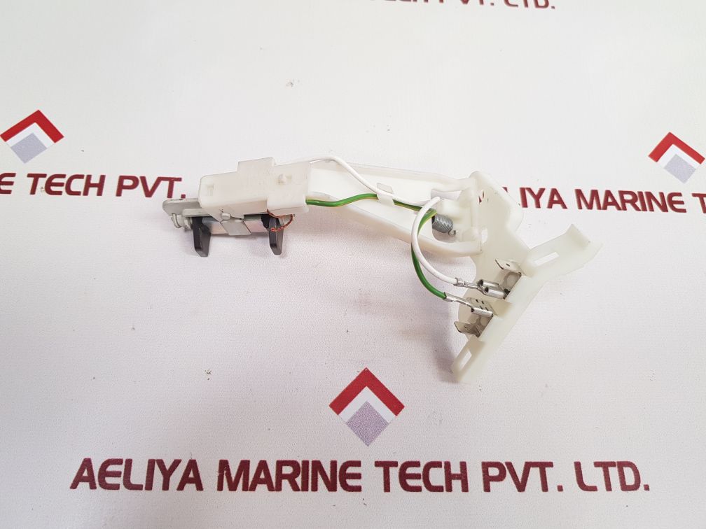 Miele 05695030 Contact Brushes Charcoal Holder 436136